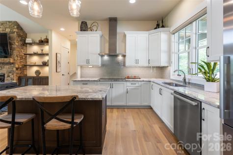 44 Woodland Aster Way Asheville NC 28804