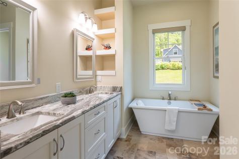 44 Woodland Aster Way Asheville NC 28804