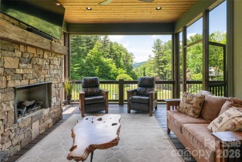 44 Woodland Aster Way Asheville NC 28804