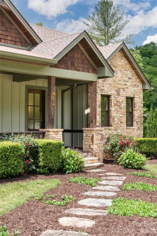 44 Woodland Aster Way Asheville NC 28804