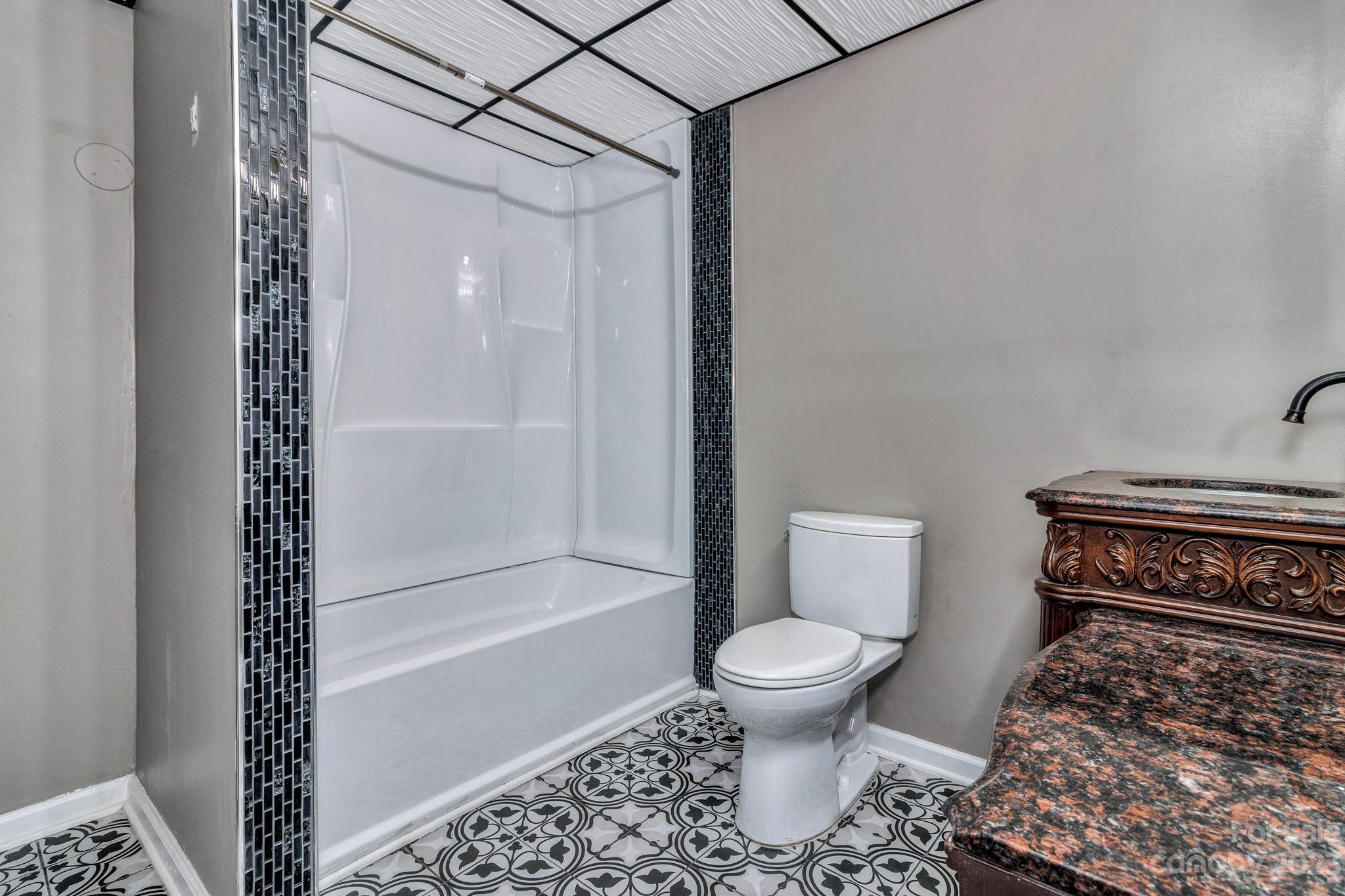 18 Laurel Park Drive Arden NC 28704