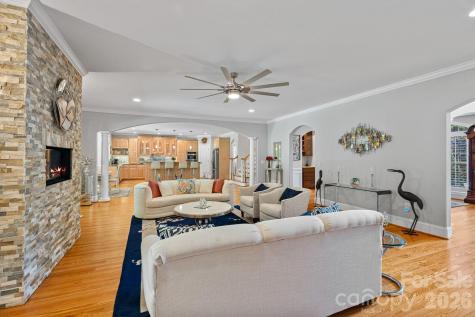 104 Timberside Drive Davidson NC 28036