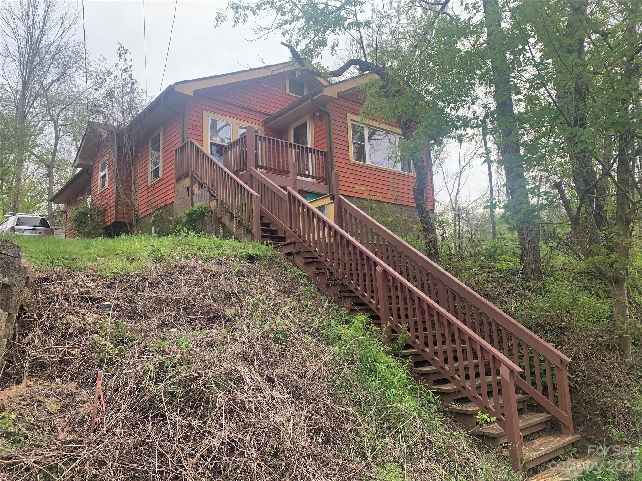 10 North Street Asheville NC 28801