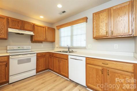 115 Creeks End Circle Mills River NC 28759