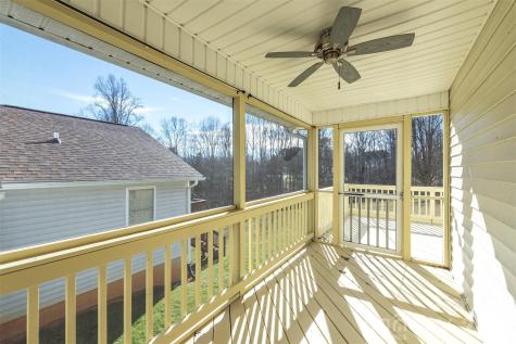 115 Creeks End Circle Mills River NC 28759
