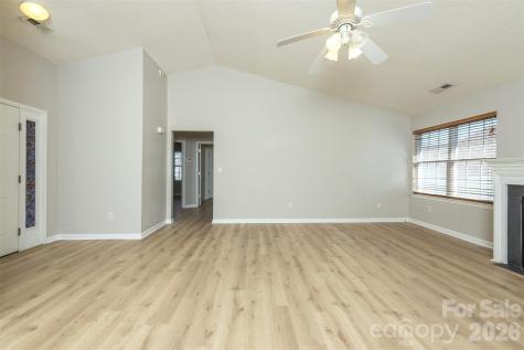 115 Creeks End Circle Mills River NC 28759