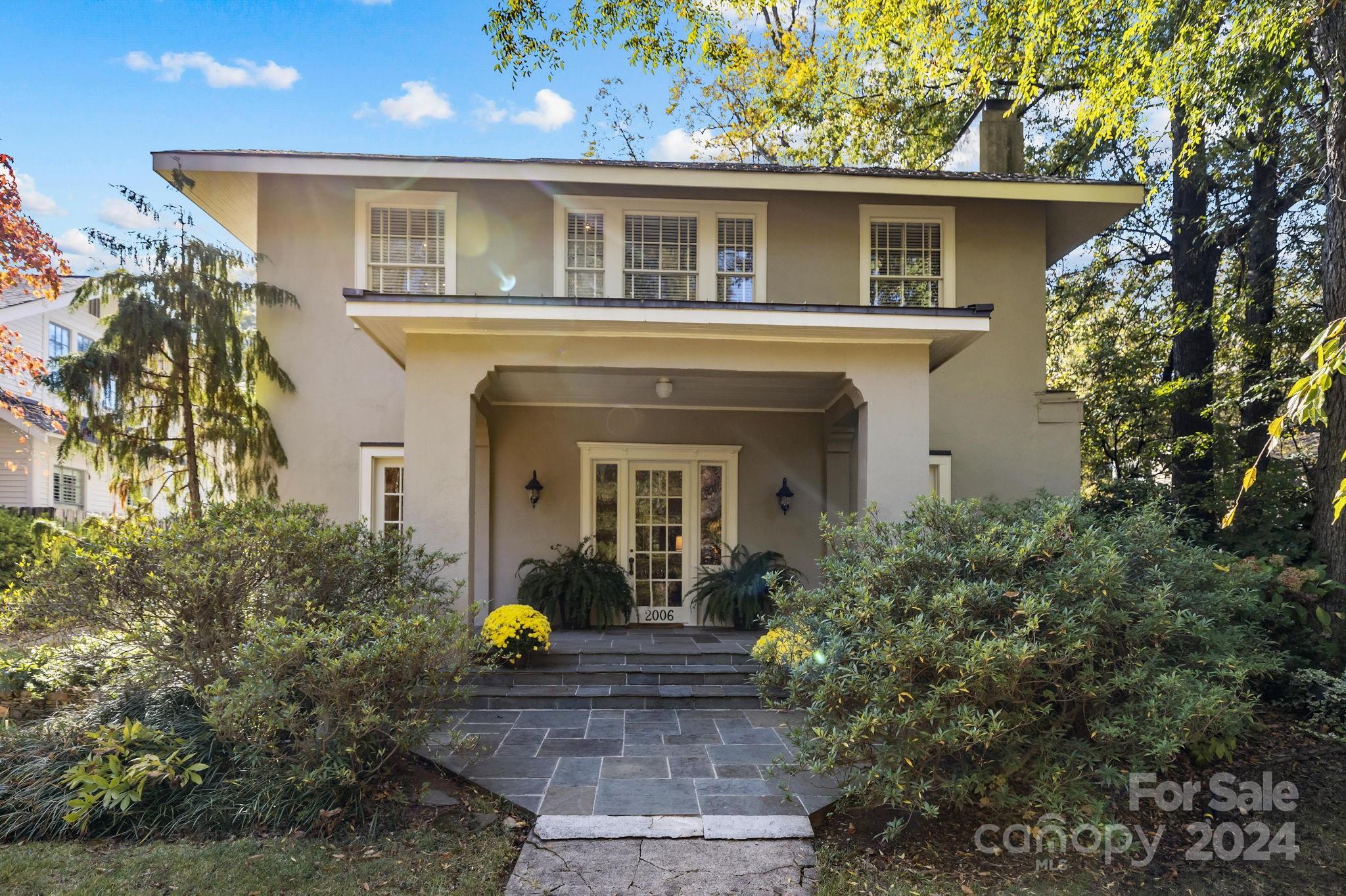 2006 Dartmouth Place Charlotte NC 28207