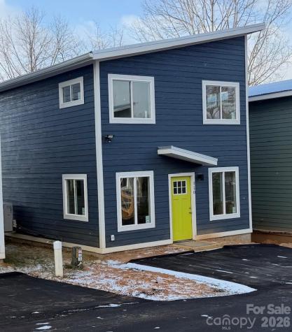 110 Lager Lane Asheville NC 28806