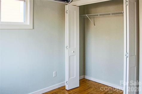 110 Lager Lane Asheville NC 28806