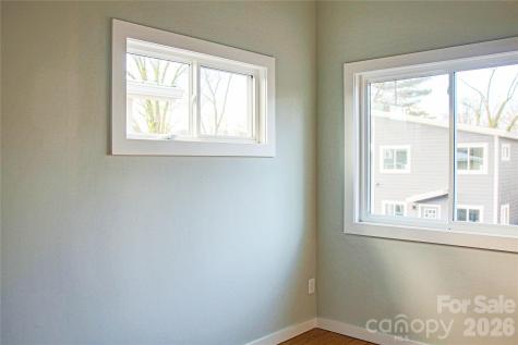 110 Lager Lane Asheville NC 28806