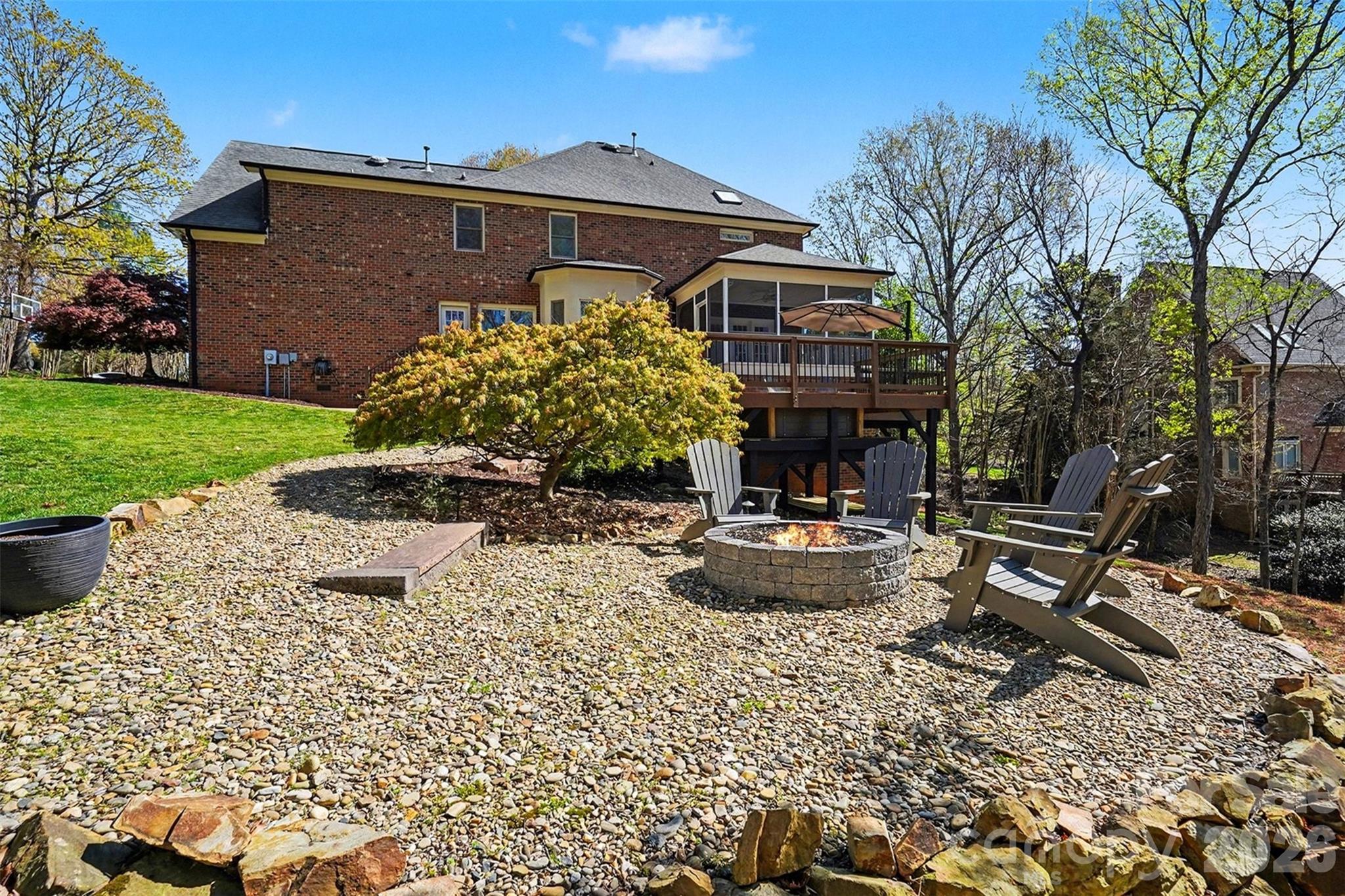 9800 Moody Court Harrisburg NC 28075