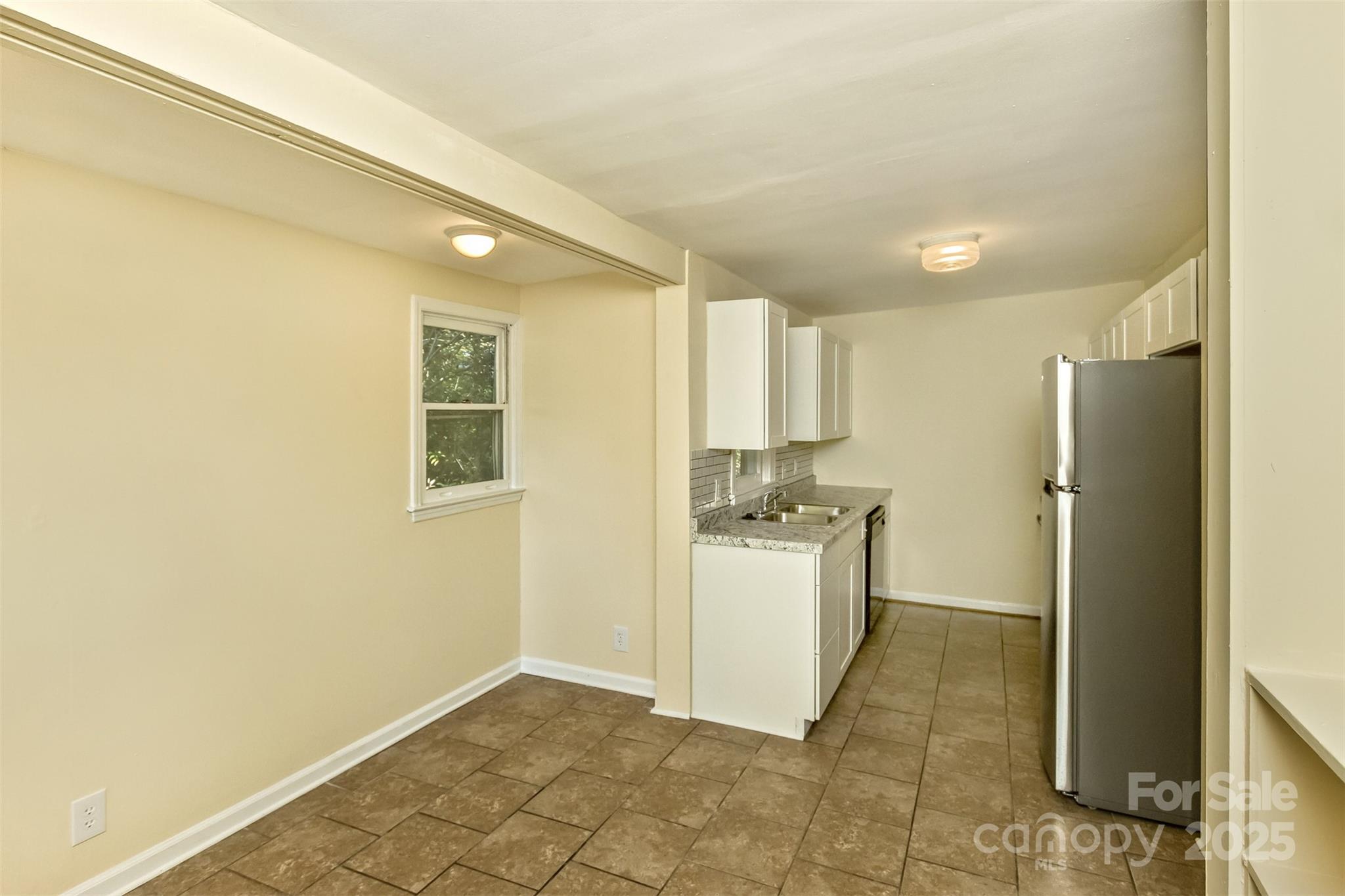 54 Hampden Road Asheville NC 28805