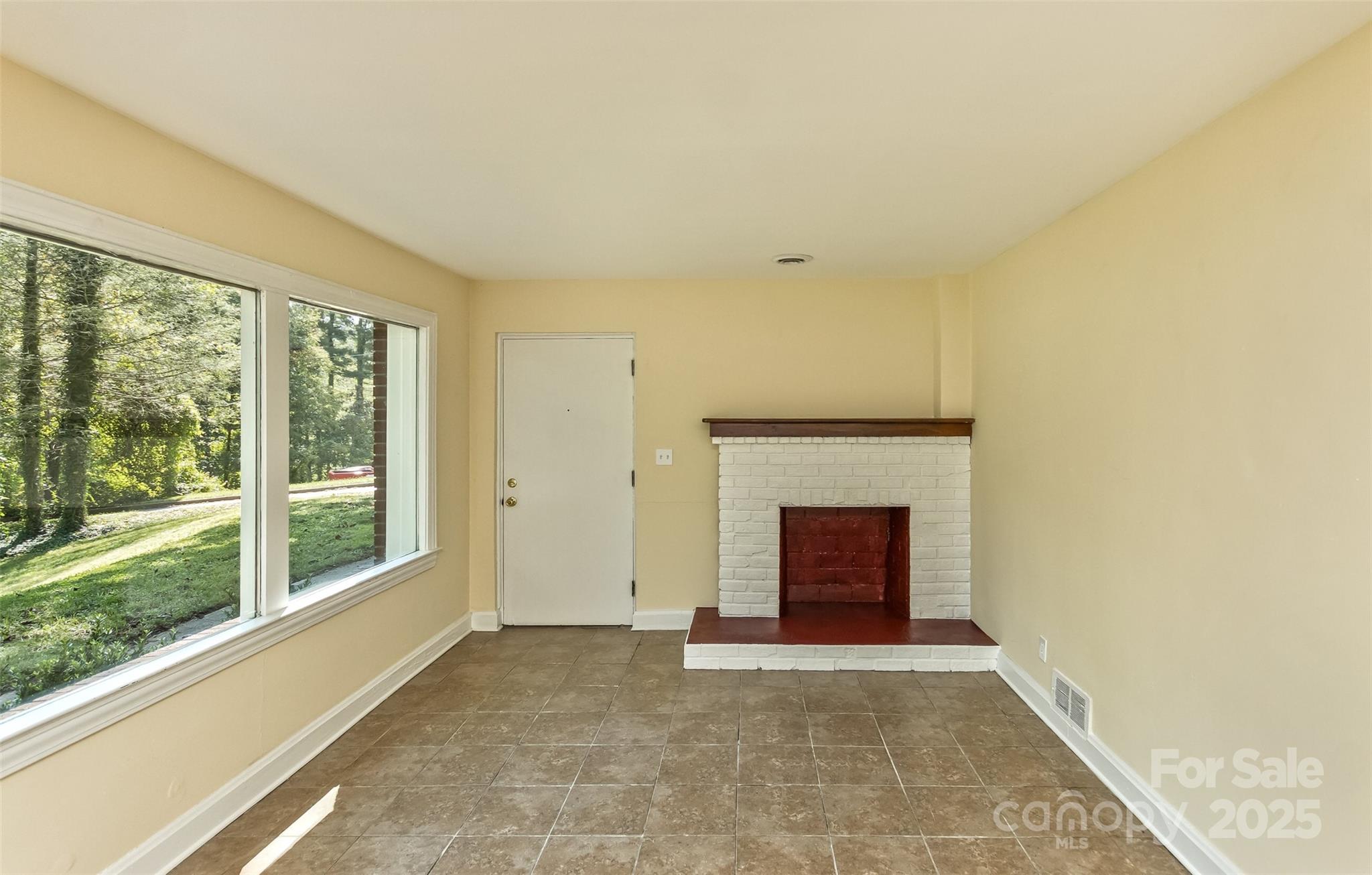 54 Hampden Road Asheville NC 28805