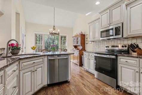 352 Hunting Ridge Lane Shelby NC 28150