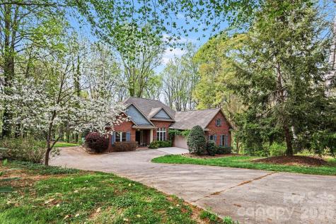 352 Hunting Ridge Lane Shelby NC 28150