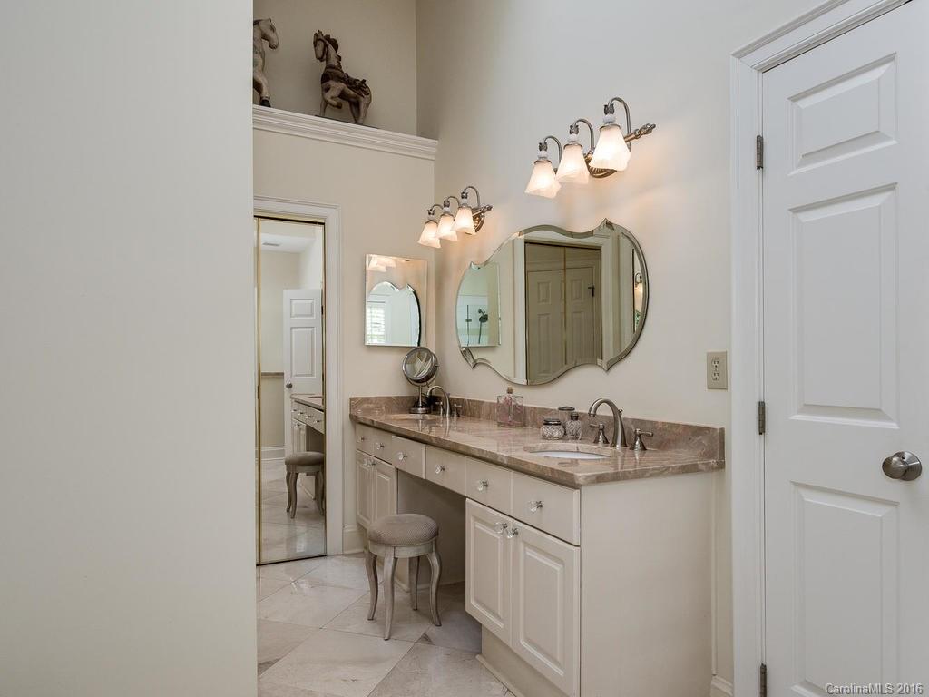2338 Providence Creek Lane Charlotte NC 28270