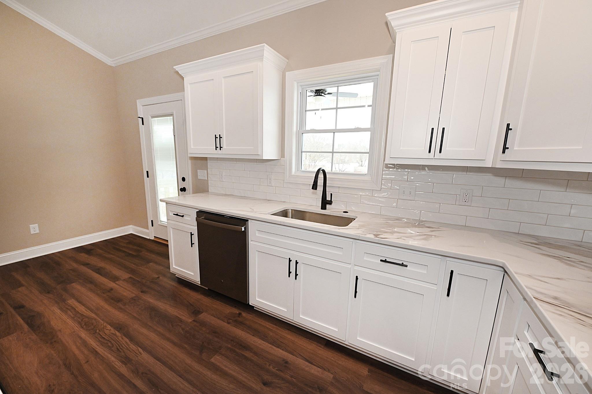 4932 Southview Drive Hickory NC 28602
