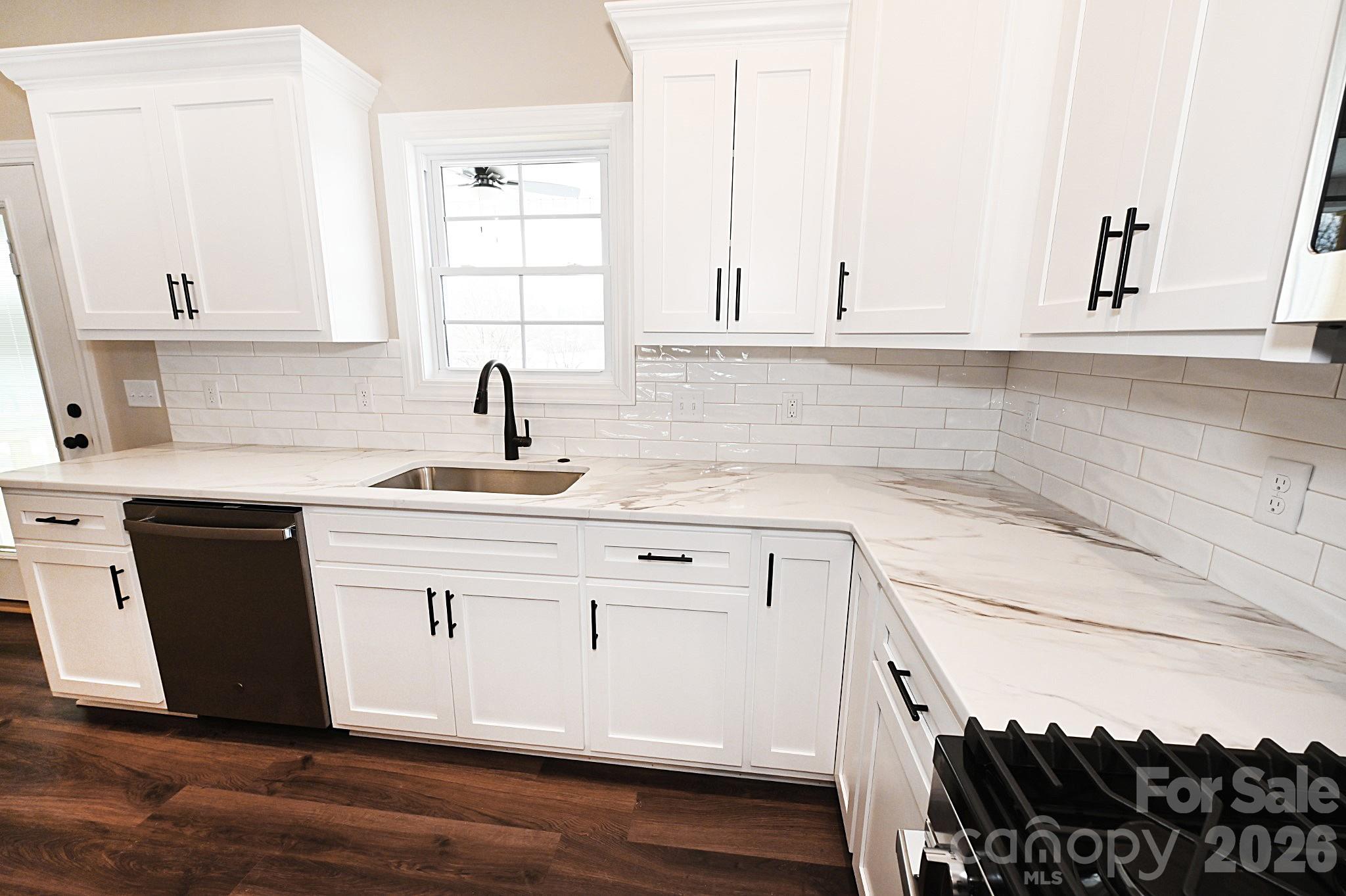 4932 Southview Drive Hickory NC 28602