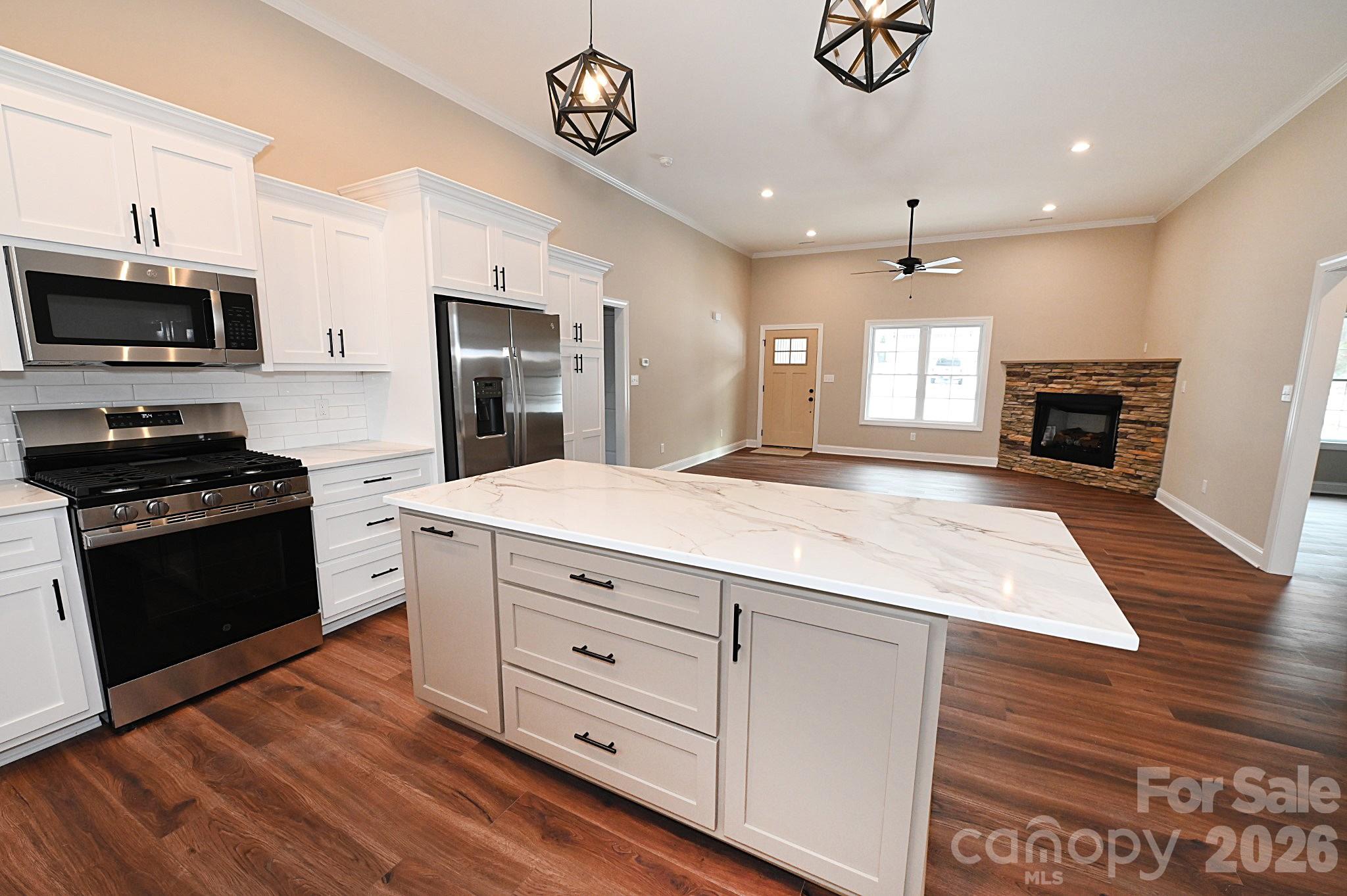 4932 Southview Drive Hickory NC 28602