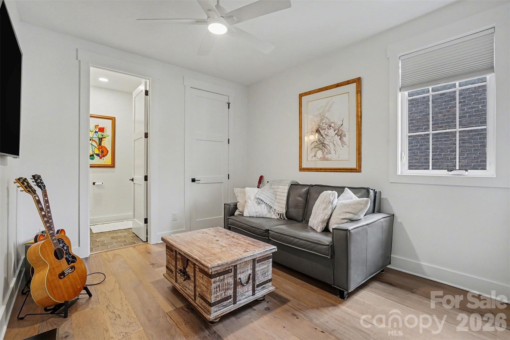 915 Laurel Creek Lane Charlotte NC 28211