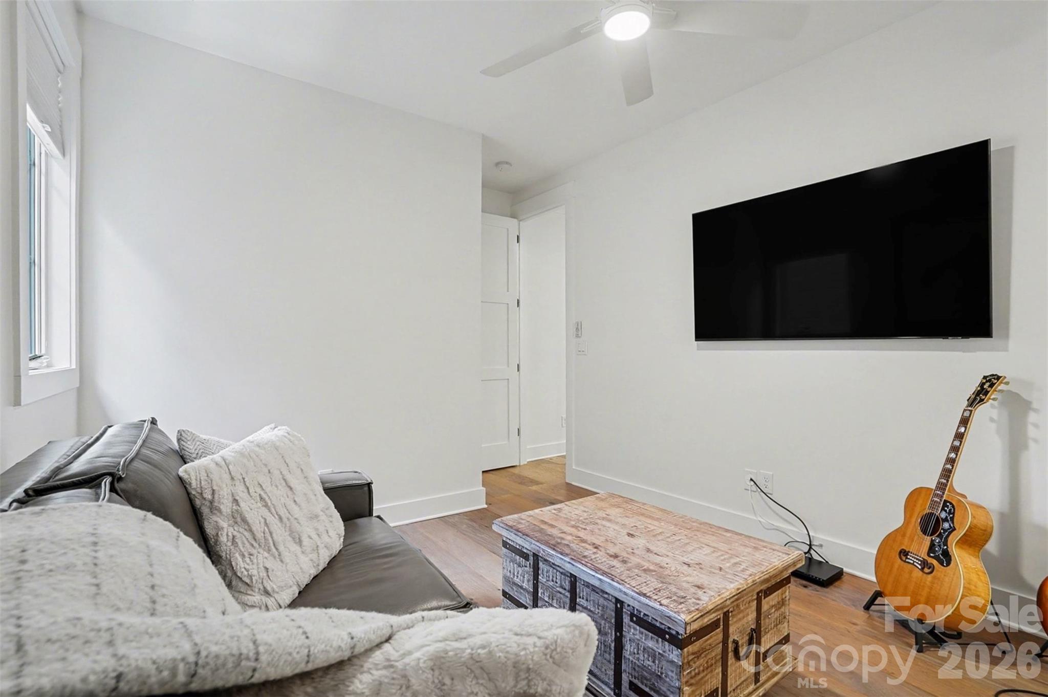 915 Laurel Creek Lane Charlotte NC 28211