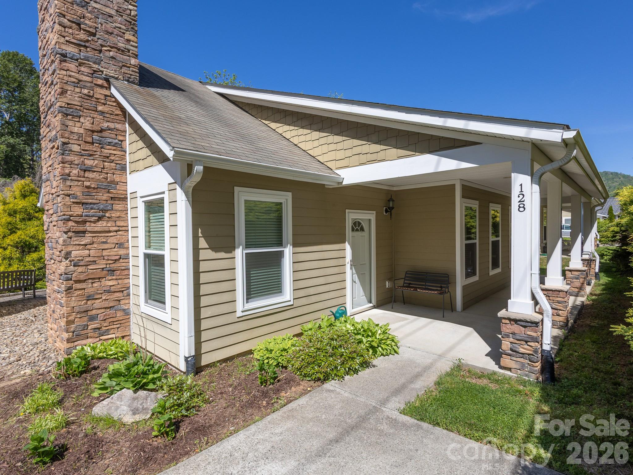 128 Lower Grassy Branch Road Asheville NC 28805
