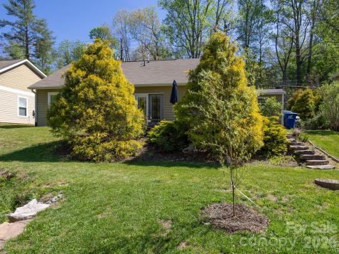 128 Lower Grassy Branch Road Asheville NC 28805