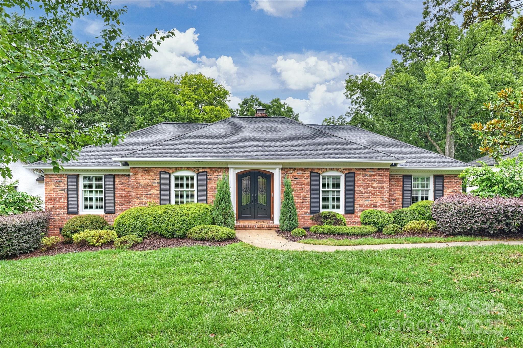 2900 Ferncliff Road Charlotte NC 28211