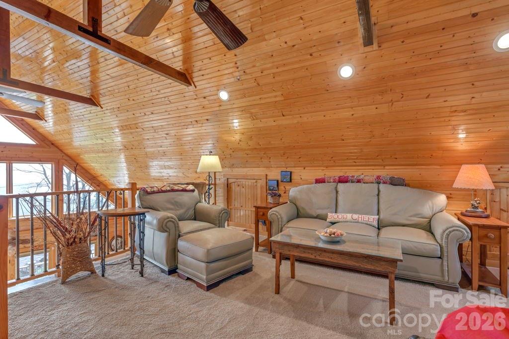 7054 Grandview Circle Newland NC 28657