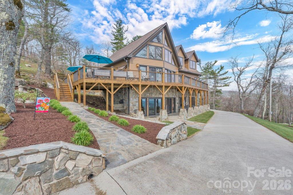 7054 Grandview Circle Newland NC 28657