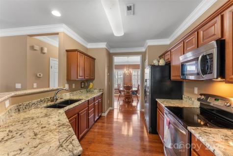 370 Battery Circle Clover SC 29710