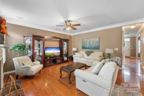 370 Battery Circle Clover SC 29710