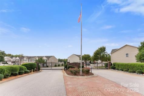 370 Battery Circle Clover SC 29710