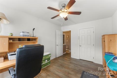 370 Battery Circle Clover SC 29710