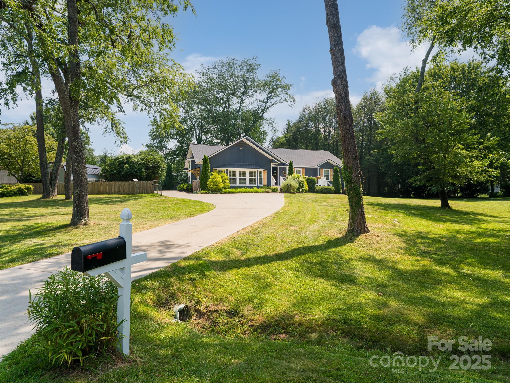 206 Pinner Road Arden NC 28704