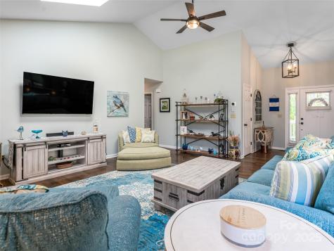 206 Pinner Road Arden NC 28704