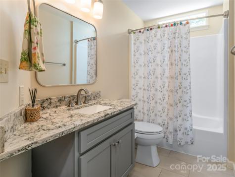 206 Pinner Road Arden NC 28704