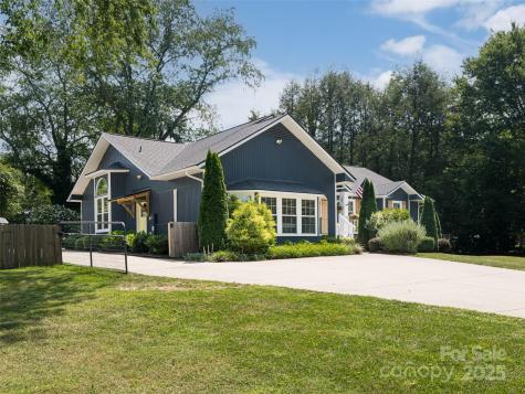 206 Pinner Road Arden NC 28704