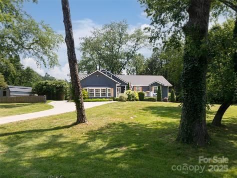 206 Pinner Road Arden NC 28704