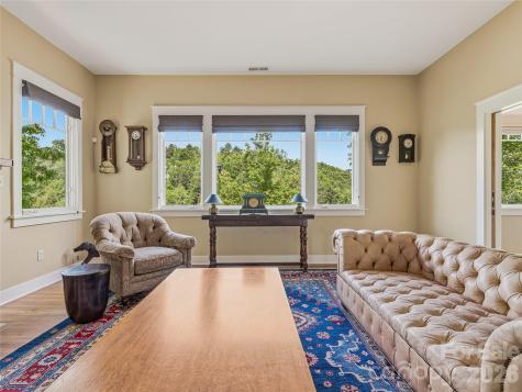 239 Senator Reynolds Road Asheville NC 28804