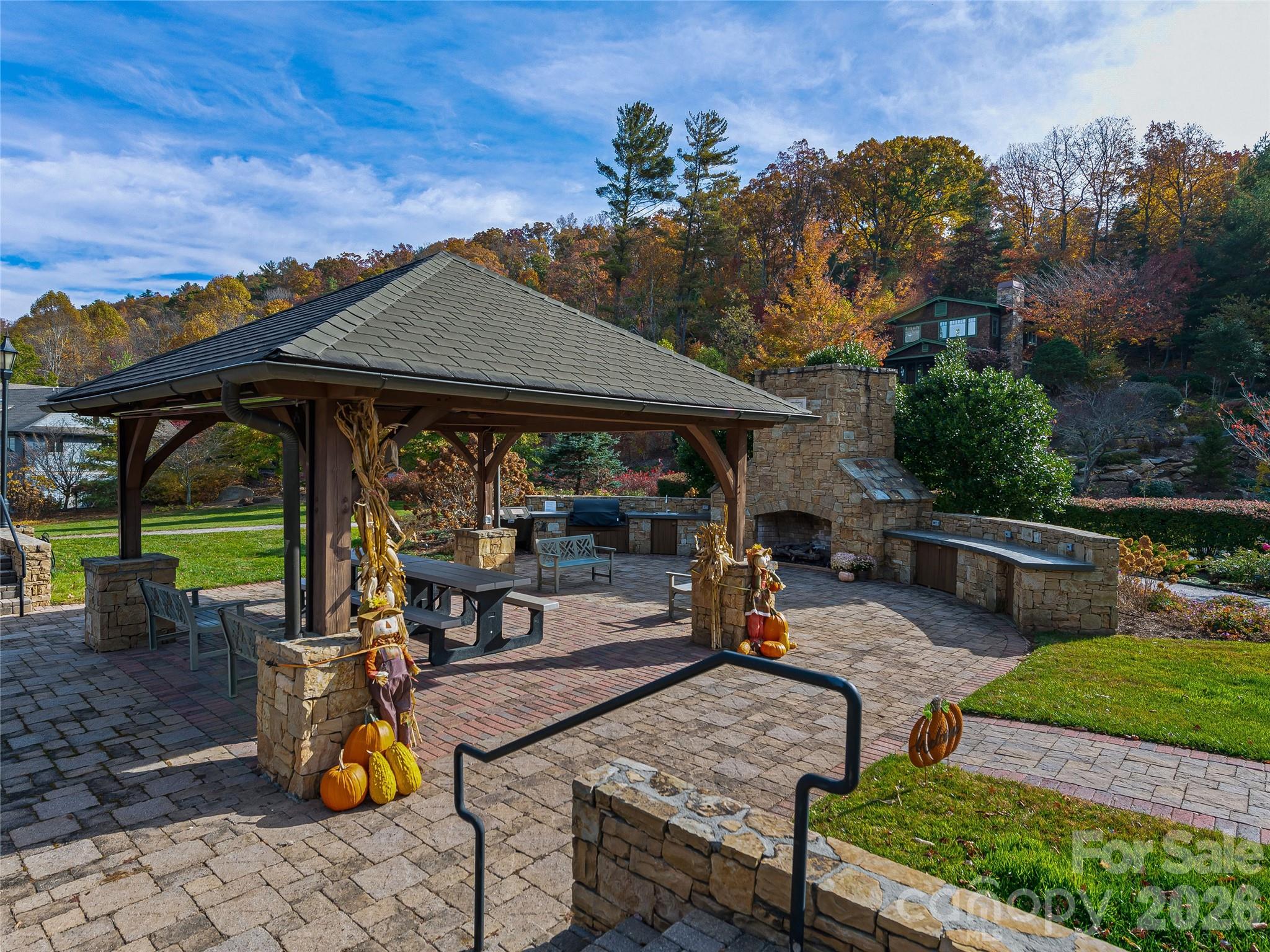 239 Senator Reynolds Road Asheville NC 28804