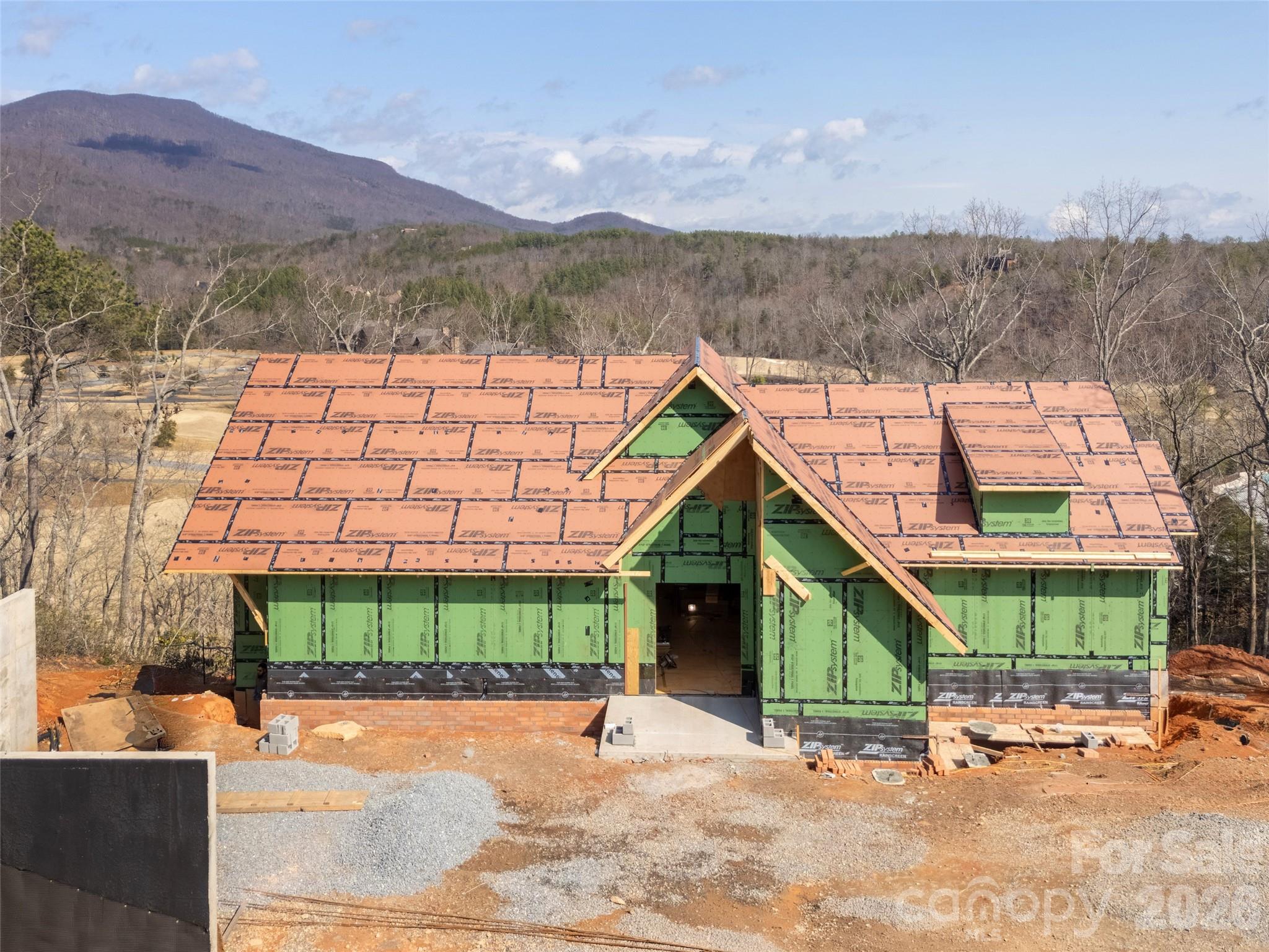 2015 Deep Gap Farm Road W Mill Spring NC 28756