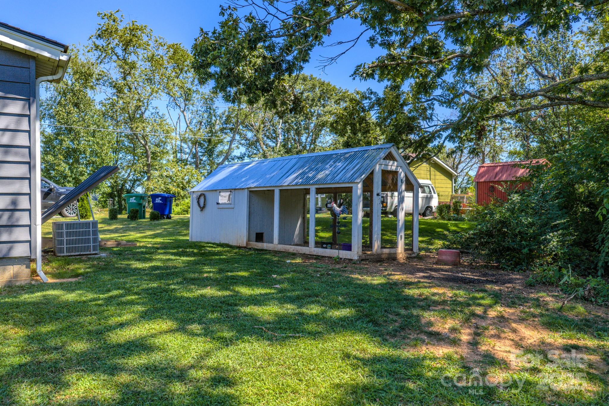 26 Center Street Candler NC 28715