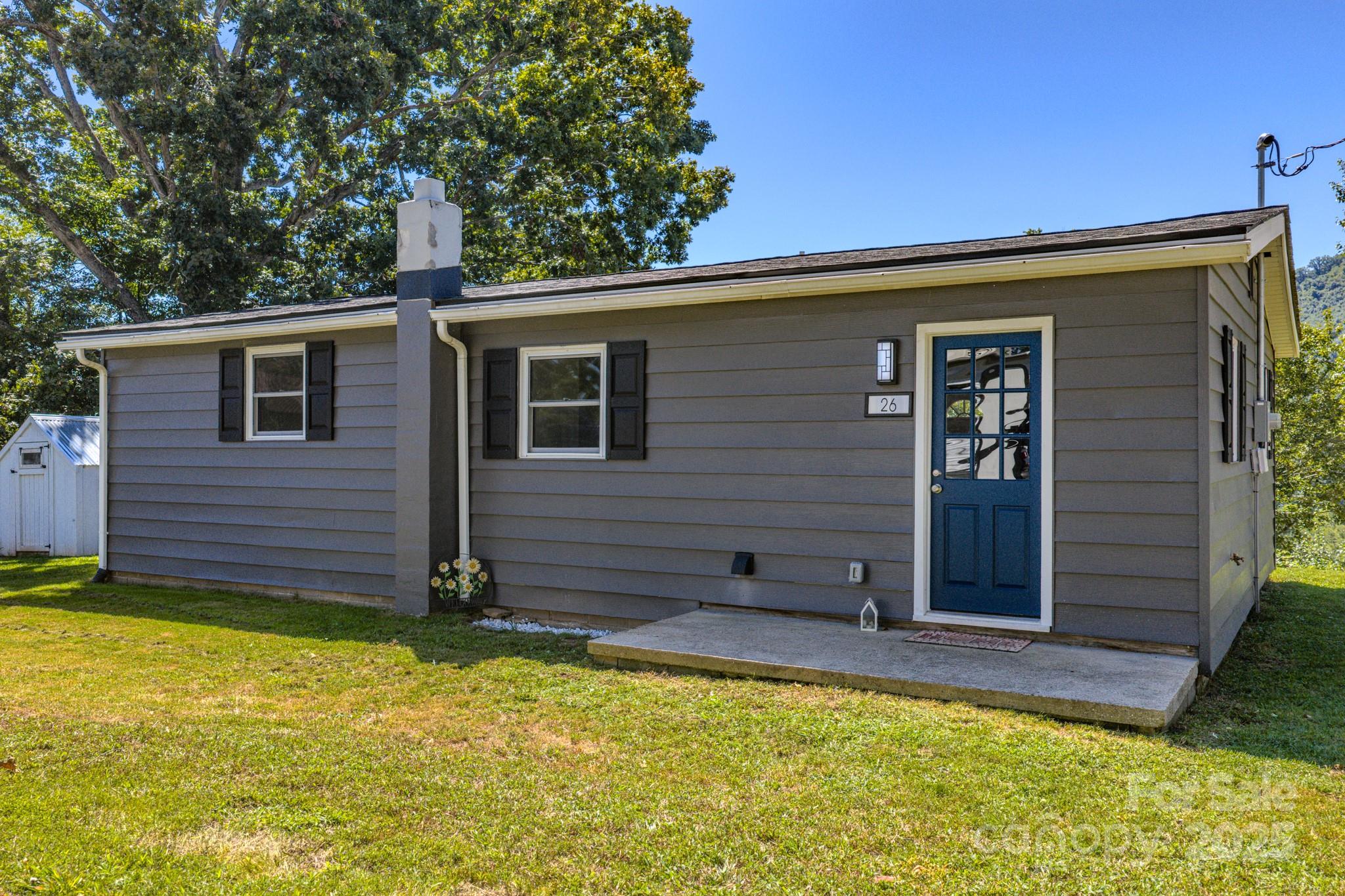 26 Center Street Candler NC 28715