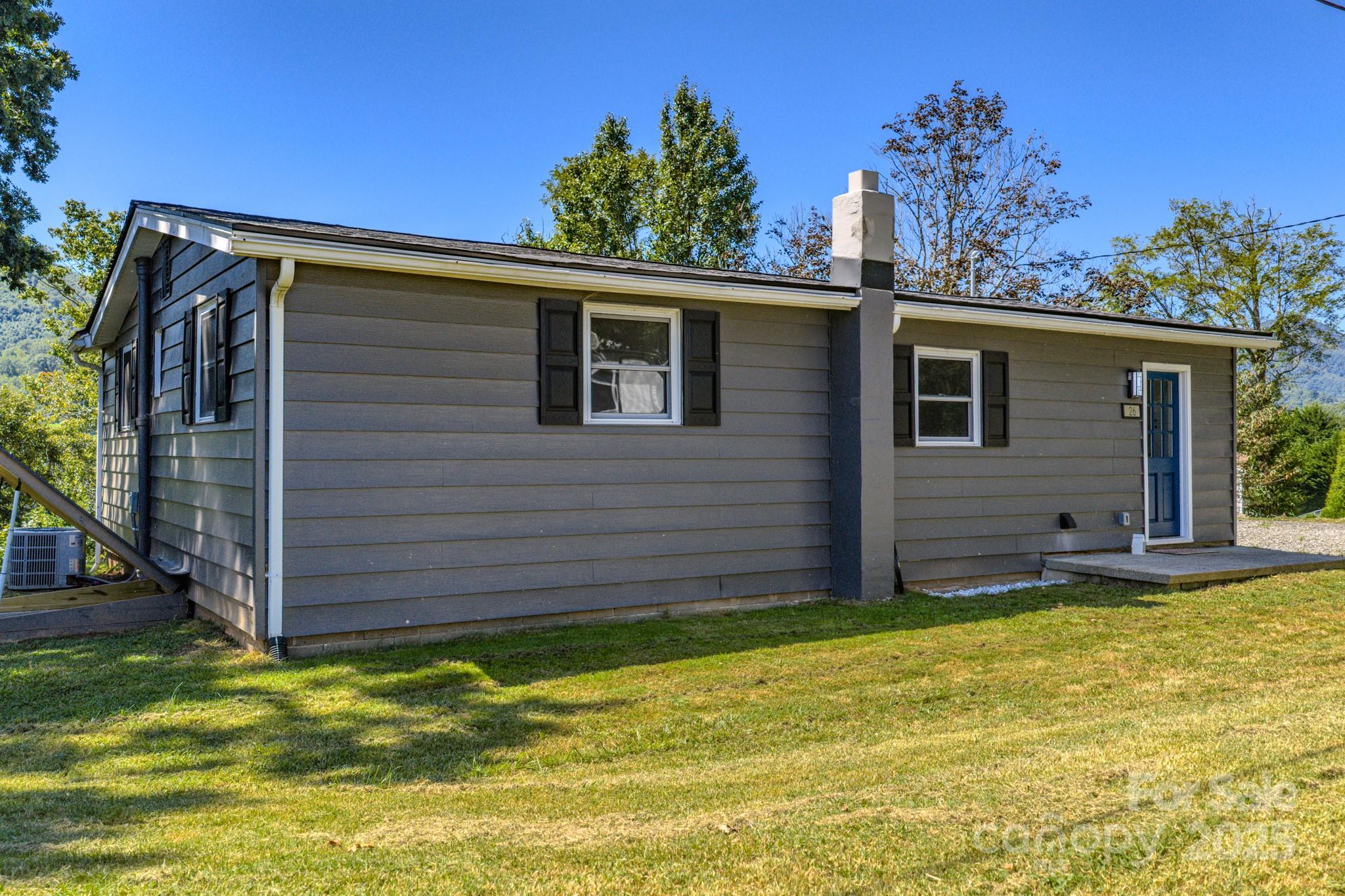 26 Center Street Candler NC 28715