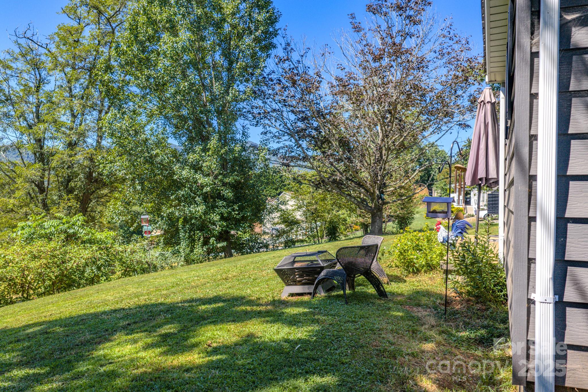 26 Center Street Candler NC 28715