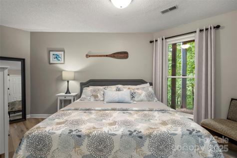 212 Ridgeway Road Lake Lure NC 28746