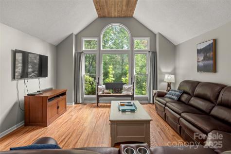 212 Ridgeway Road Lake Lure NC 28746