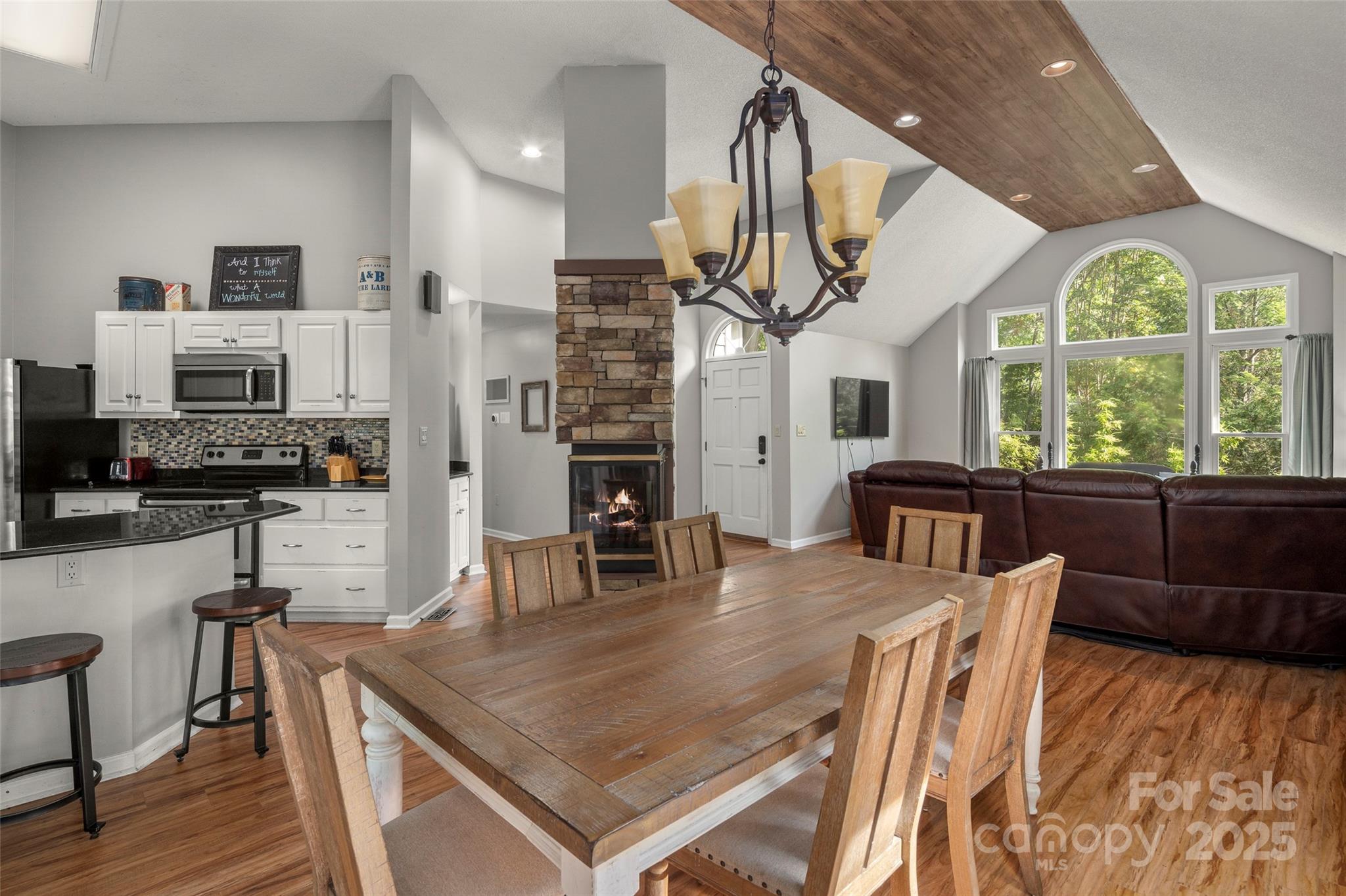 212 Ridgeway Road Lake Lure NC 28746