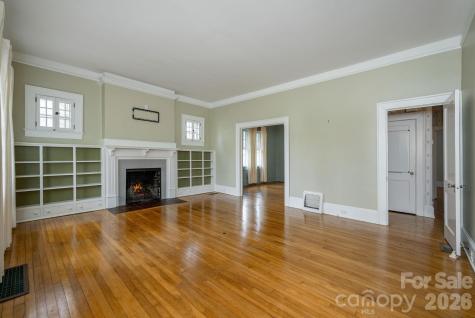 1126 4th Avenue W Hendersonville NC 28739